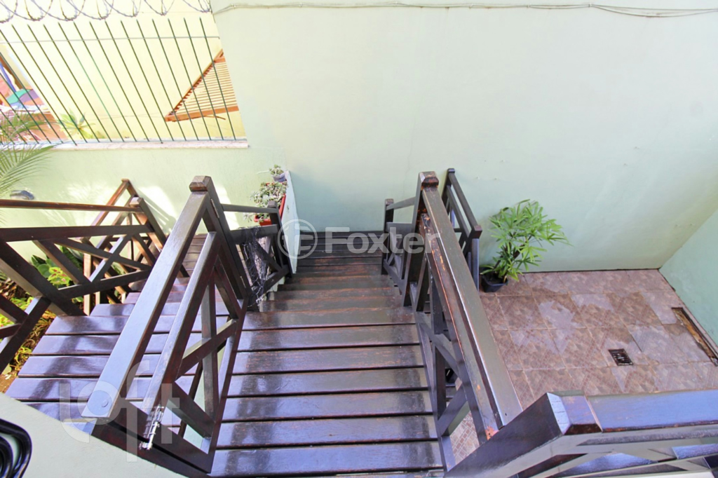 Casa à venda com 3 quartos, 209m² - Foto 32