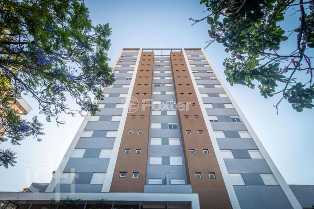 Apartamento à venda com 2 quartos, 75m² - Foto 3