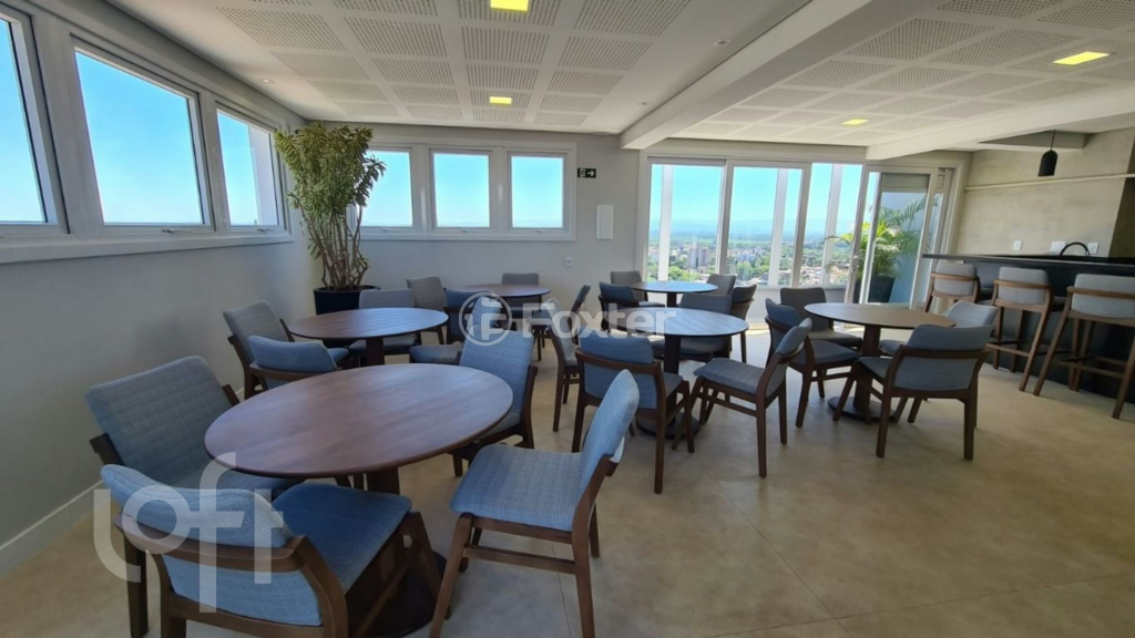 Apartamento à venda com 2 quartos, 75m² - Foto 10