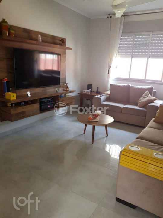 Casa à venda com 3 quartos, 146m² - Foto 1