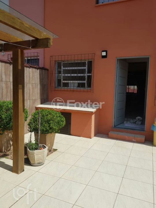 Casa à venda com 3 quartos, 146m² - Foto 2