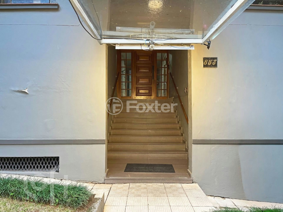 Apartamento à venda com 2 quartos, 67m² - Foto 30