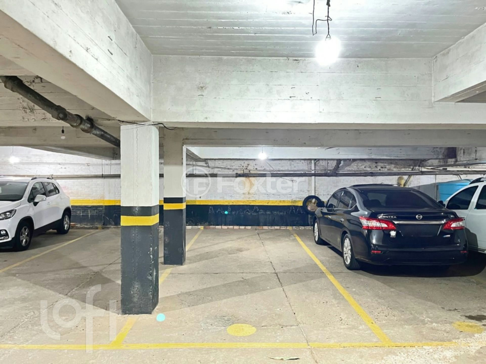 Apartamento à venda com 2 quartos, 67m² - Foto 27