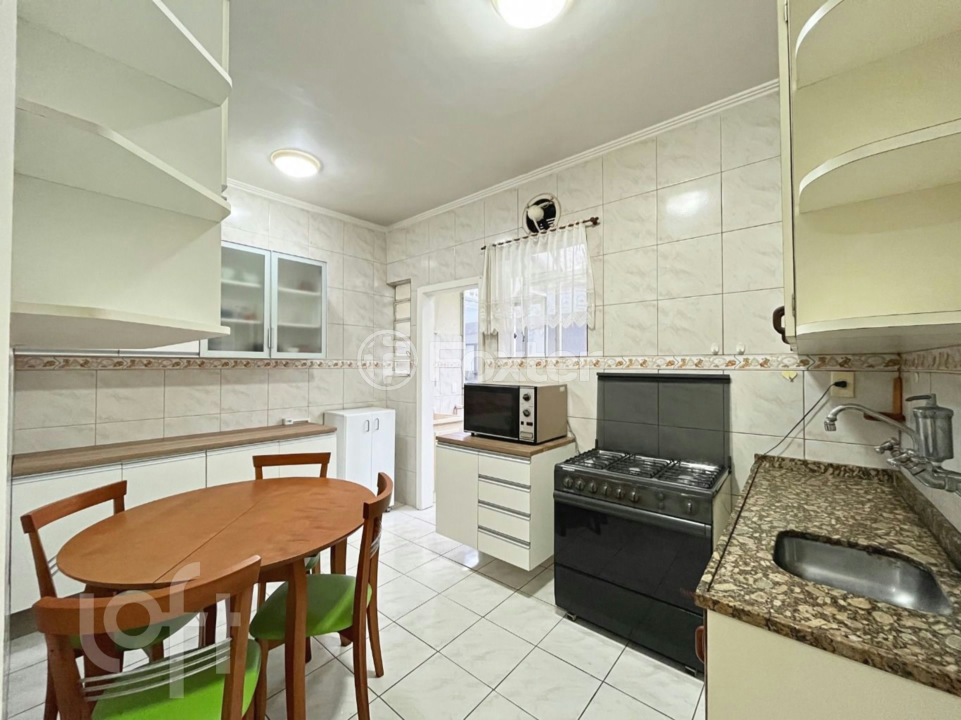 Apartamento à venda com 2 quartos, 67m² - Foto 15
