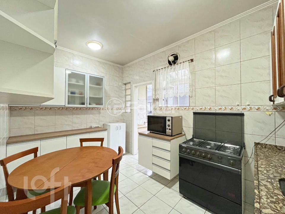 Apartamento à venda com 2 quartos, 67m² - Foto 17