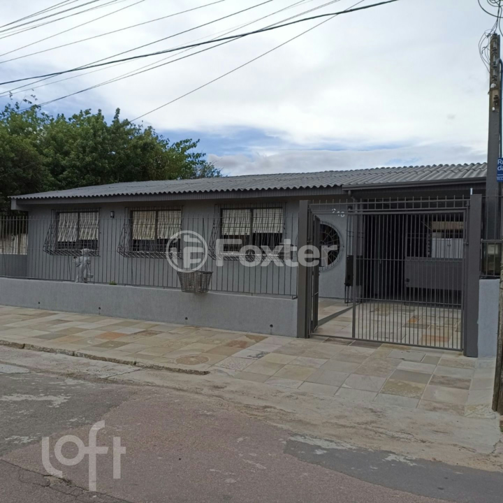 Casa à venda com 3 quartos, 202m² - Foto 1