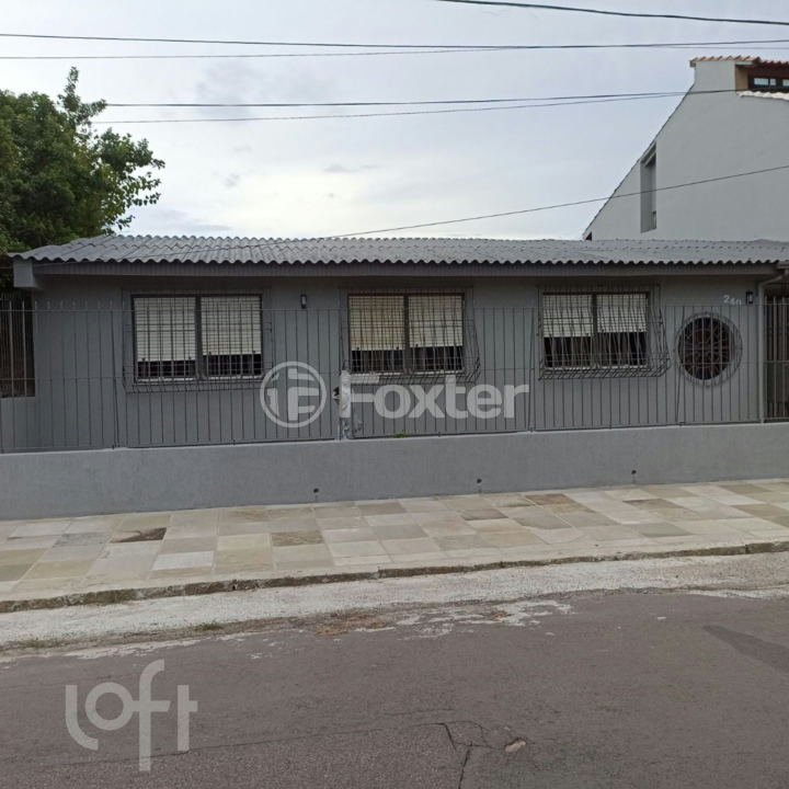 Casa à venda com 3 quartos, 202m² - Foto 2