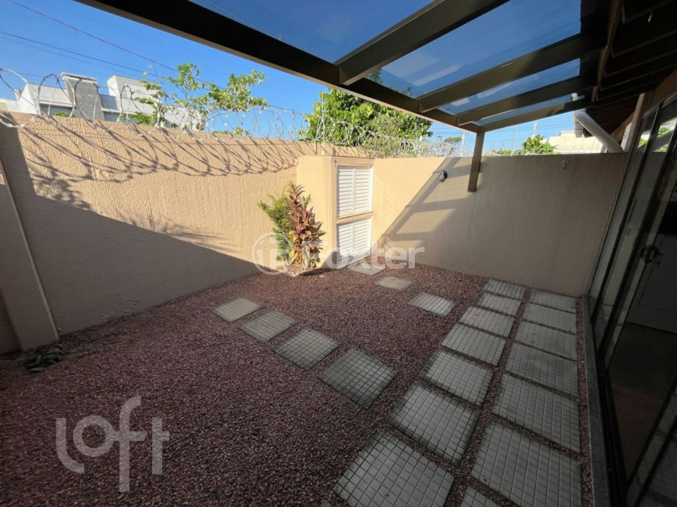 Casa de Condomínio à venda com 3 quartos, 86m² - Foto 1