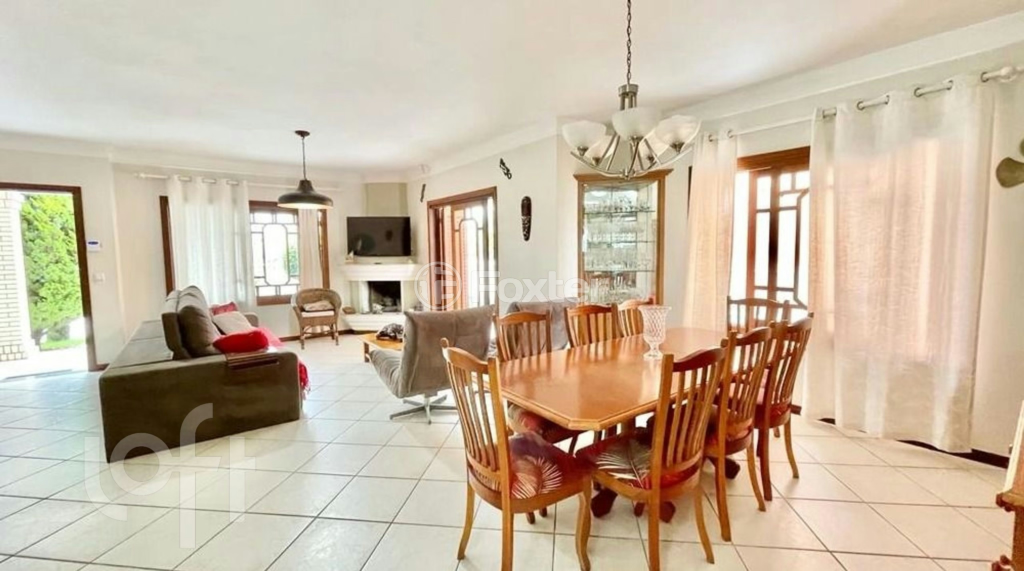 Casa à venda com 4 quartos, 186m² - Foto 3
