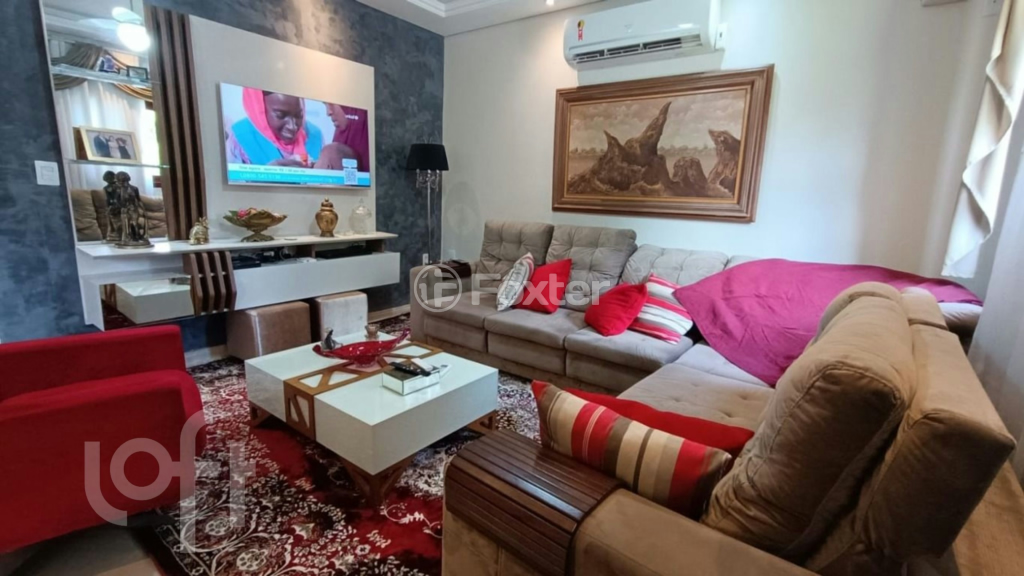 Casa à venda com 4 quartos, 187m² - Foto 2
