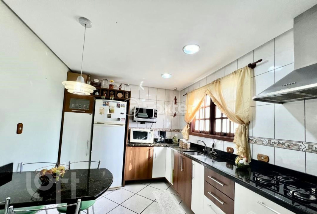 Casa à venda com 3 quartos, 213m² - Foto 17
