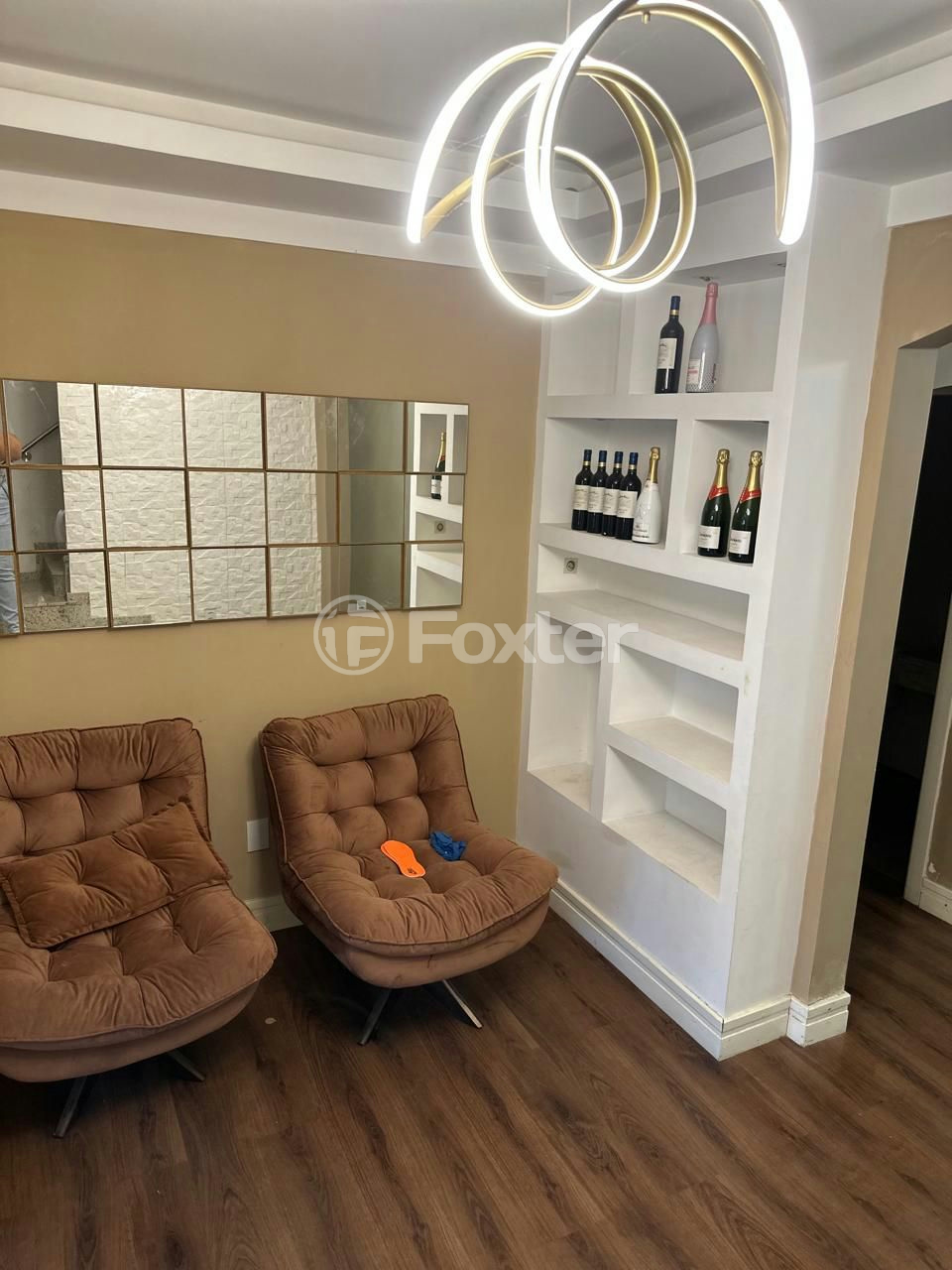 Casa à venda com 4 quartos, 202m² - Foto 4