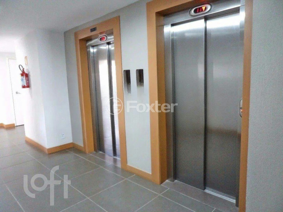 Apartamento à venda com 2 quartos, 74m² - Foto 13