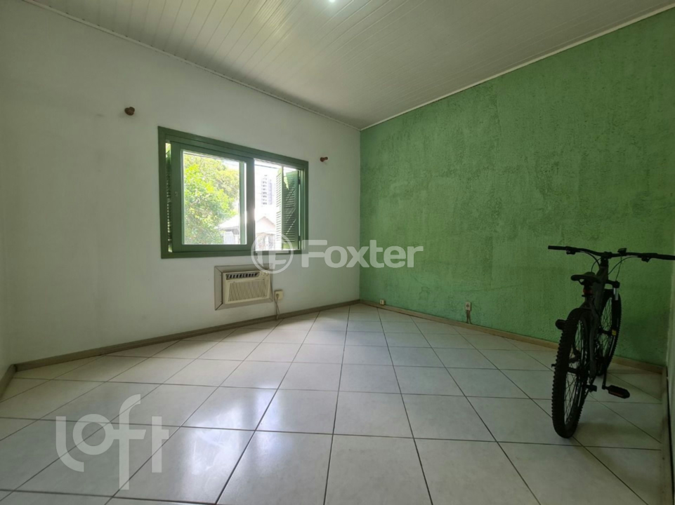 Casa à venda com 3 quartos, 92m² - Foto 11