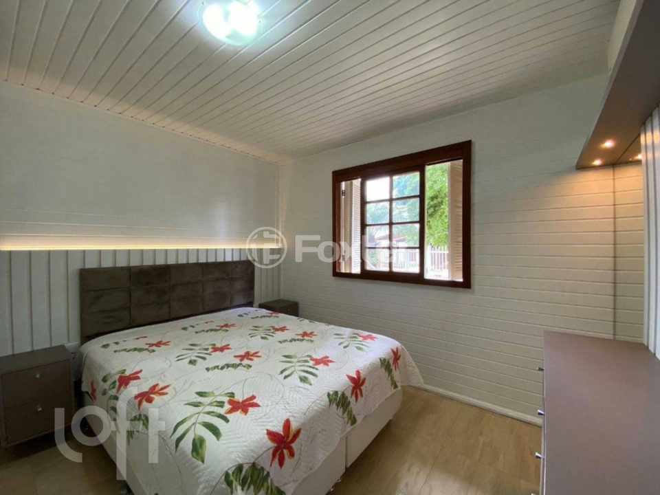 Casa à venda com 3 quartos, 185m² - Foto 5
