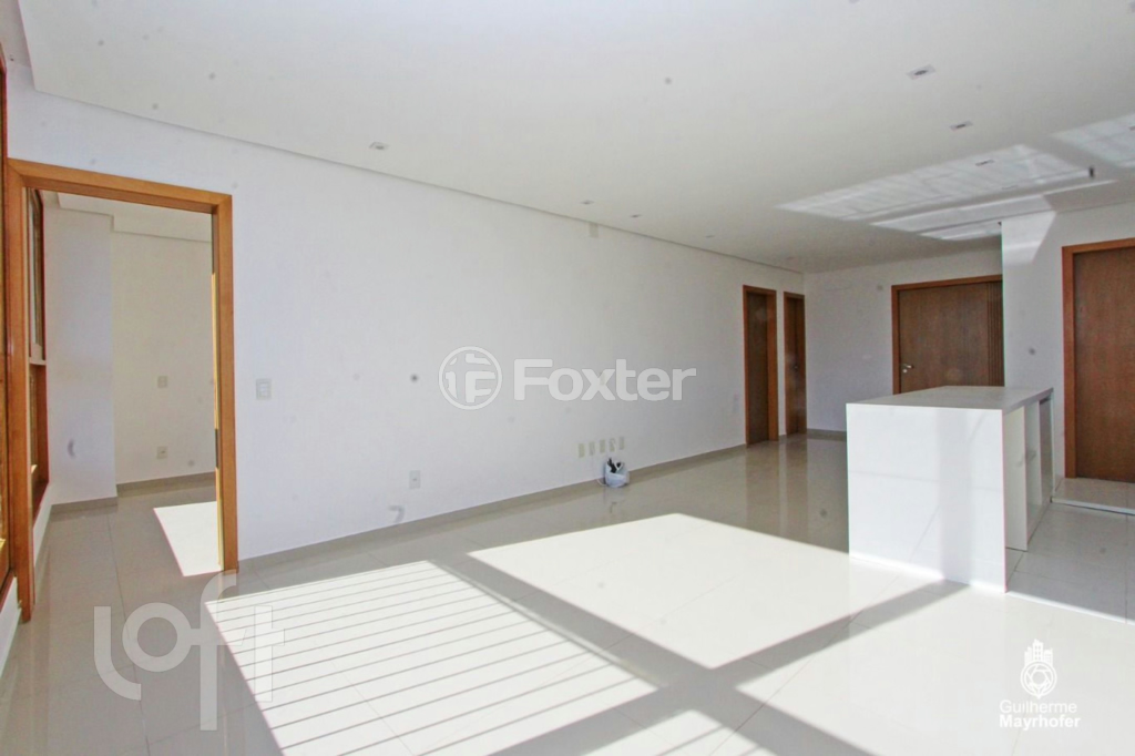Apartamento à venda com 2 quartos, 73m² - Foto 1