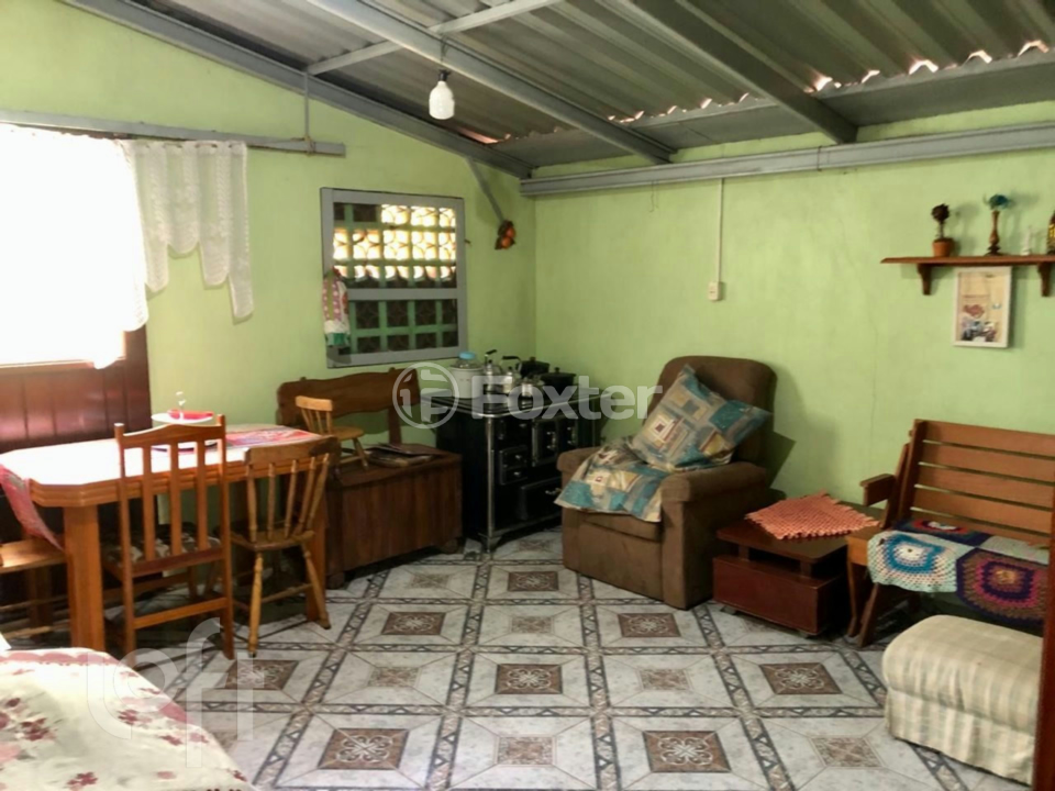 Casa à venda com 4 quartos, 200m² - Foto 15