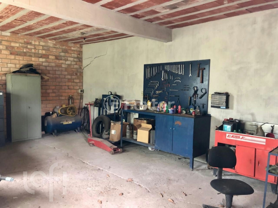 Casa à venda com 4 quartos, 200m² - Foto 29