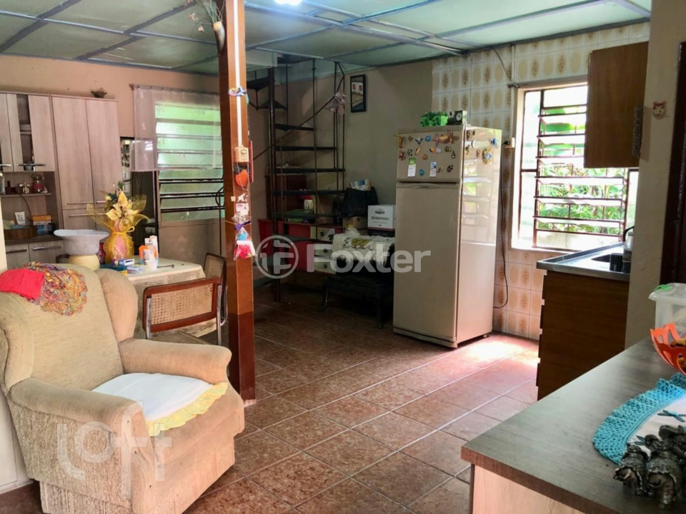 Casa à venda com 4 quartos, 200m² - Foto 5