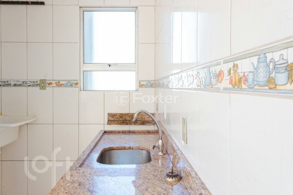 Apartamento à venda com 2 quartos, 38m² - Foto 3