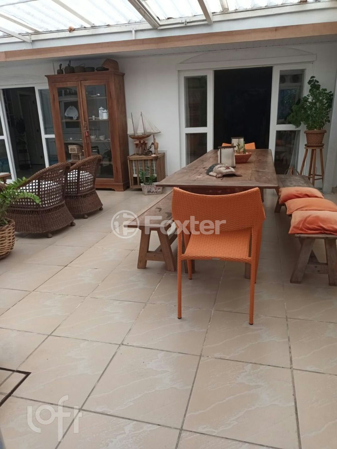 Casa à venda com 3 quartos, 200m² - Foto 4