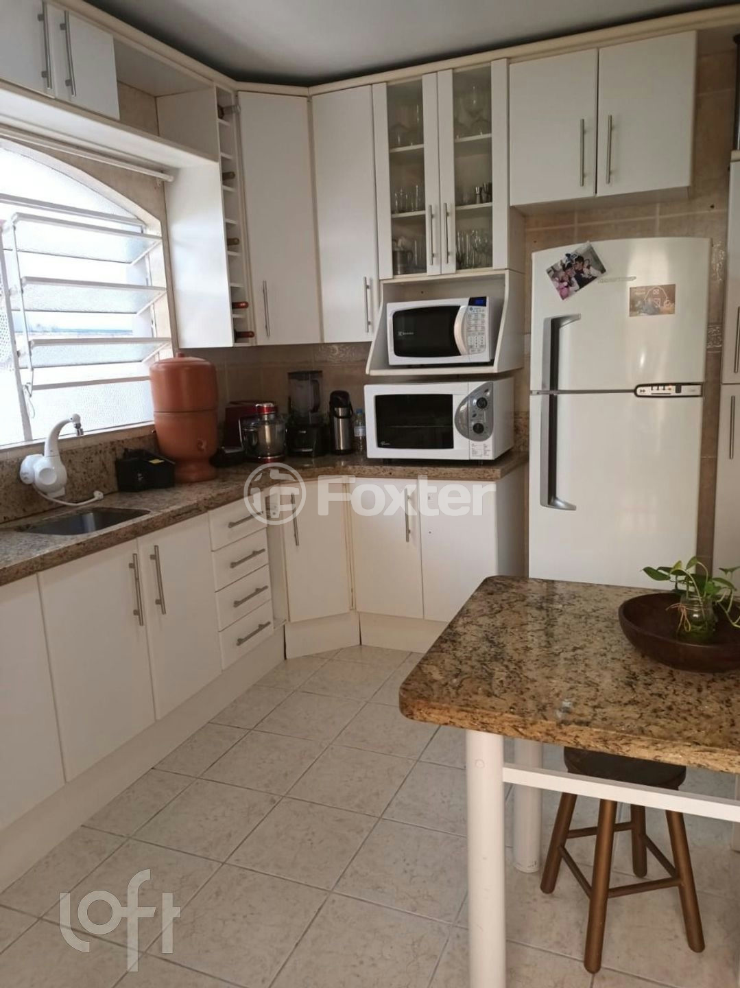 Casa à venda com 3 quartos, 200m² - Foto 18