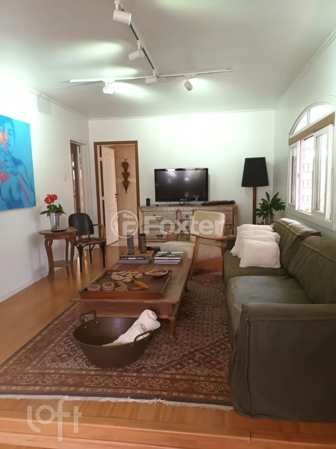 Casa à venda com 3 quartos, 200m² - Foto 2