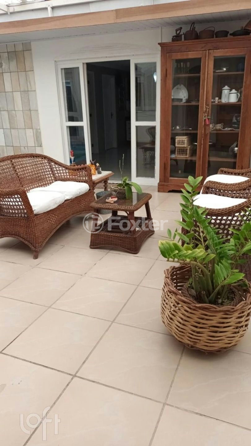 Casa à venda com 3 quartos, 200m² - Foto 10