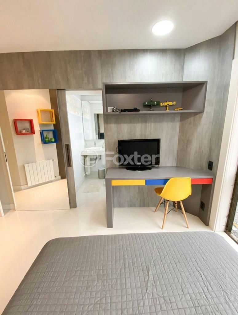 Apartamento à venda com 3 quartos, 218m² - Foto 15