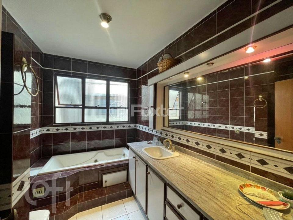 Cobertura à venda com 3 quartos, 300m² - Foto 3