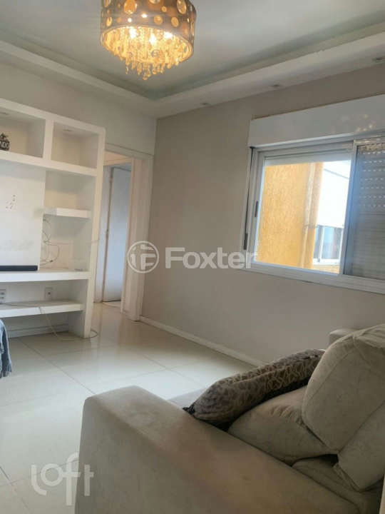 Apartamento à venda com 3 quartos, 79m² - Foto 2