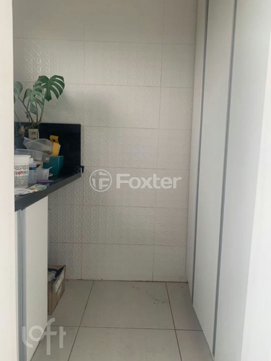 Apartamento à venda com 3 quartos, 79m² - Foto 4