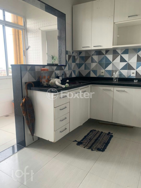 Apartamento à venda com 3 quartos, 79m² - Foto 9