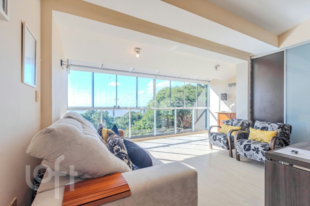 Casa de Condomínio à venda com 4 quartos, 347m² - Foto 6