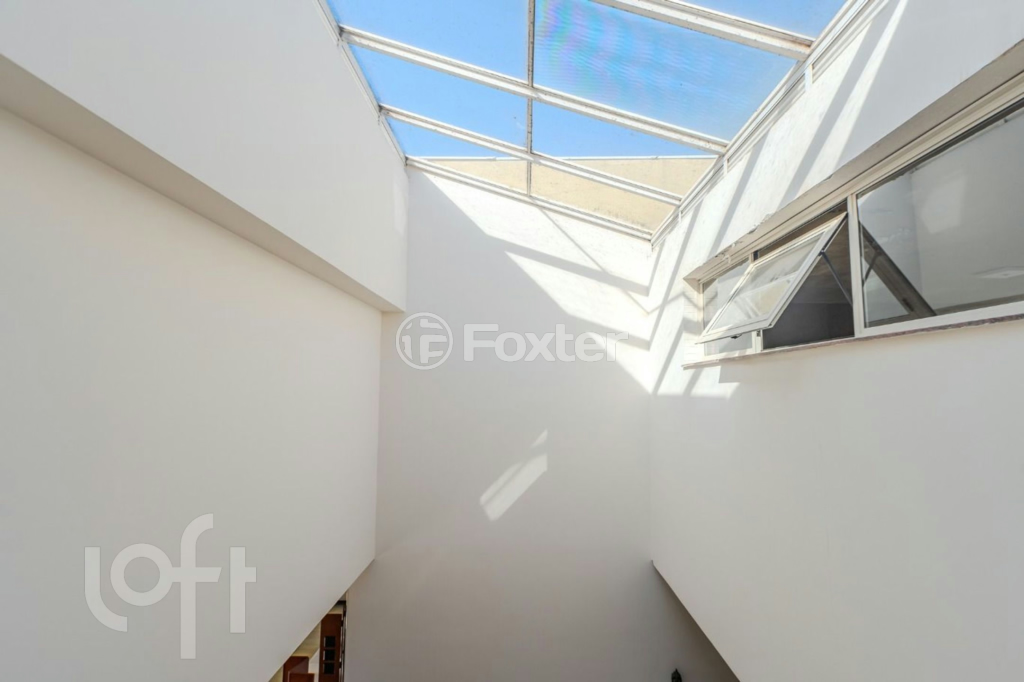 Casa de Condomínio à venda com 4 quartos, 347m² - Foto 11