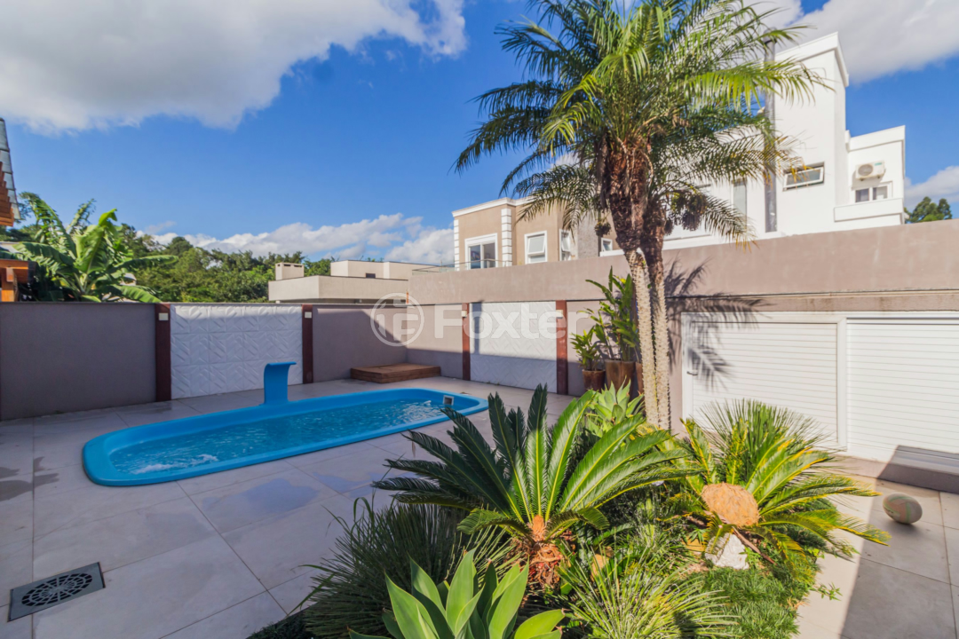 Casa de Condomínio à venda com 3 quartos, 187m² - Foto 2
