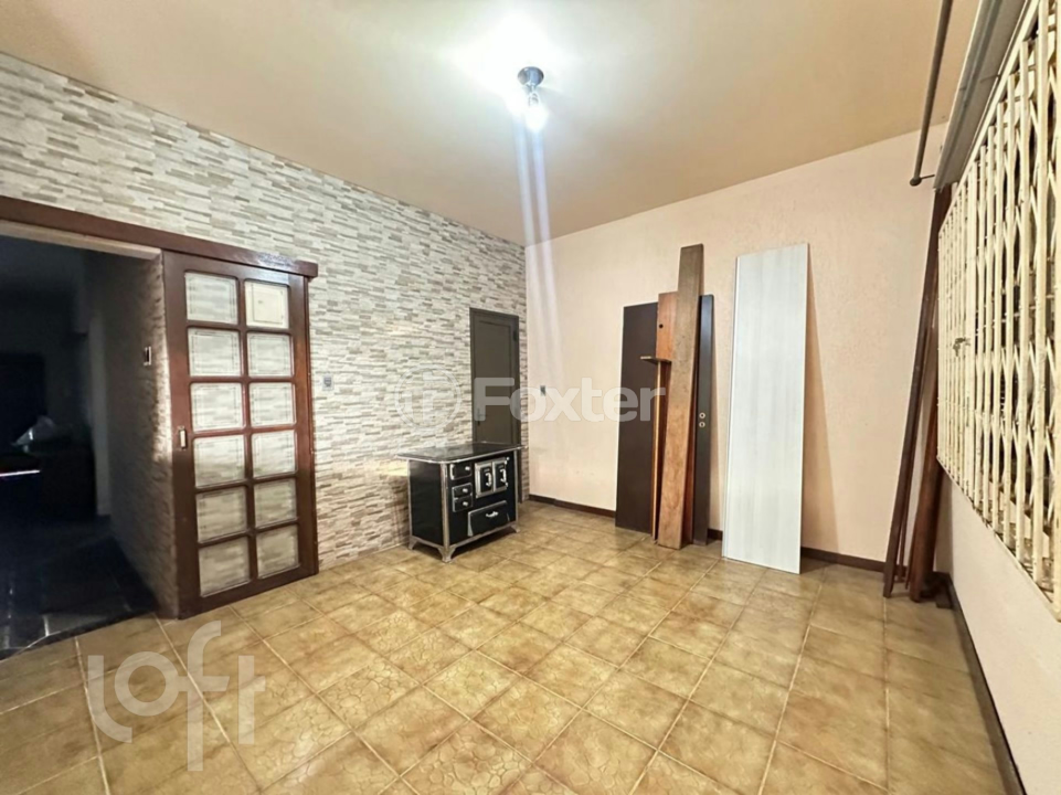 Casa à venda com 3 quartos, 183m² - Foto 2