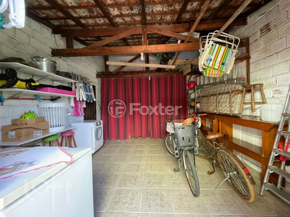Casa à venda com 3 quartos, 183m² - Foto 9