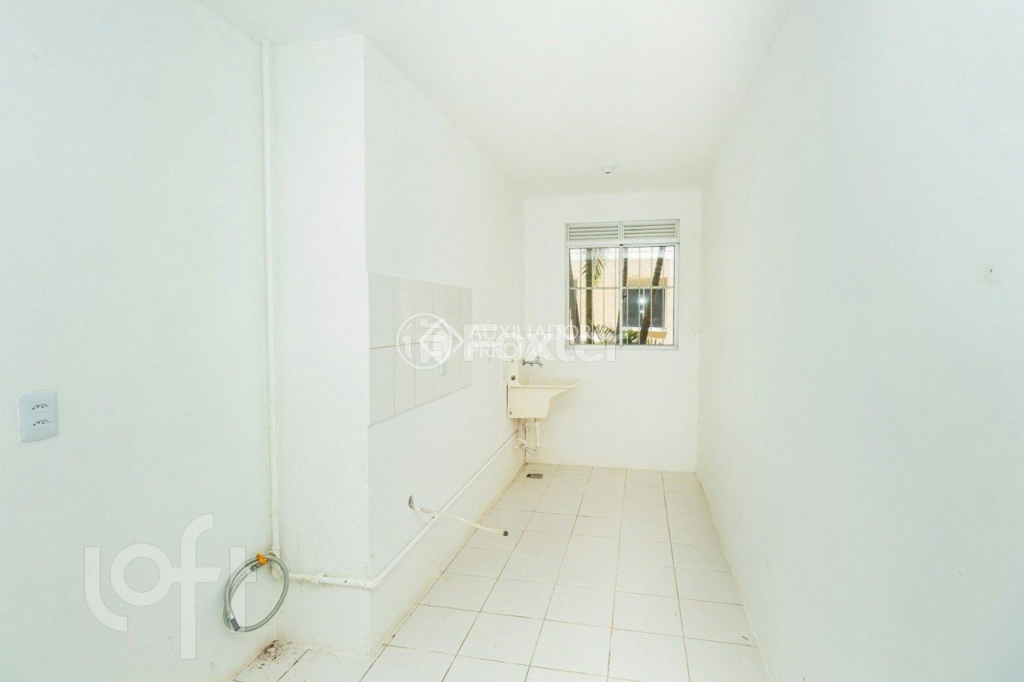 Apartamento à venda com 2 quartos, 48m² - Foto 4