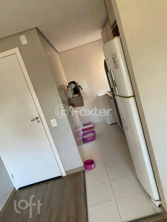 Apartamento à venda com 2 quartos, 41m² - Foto 2