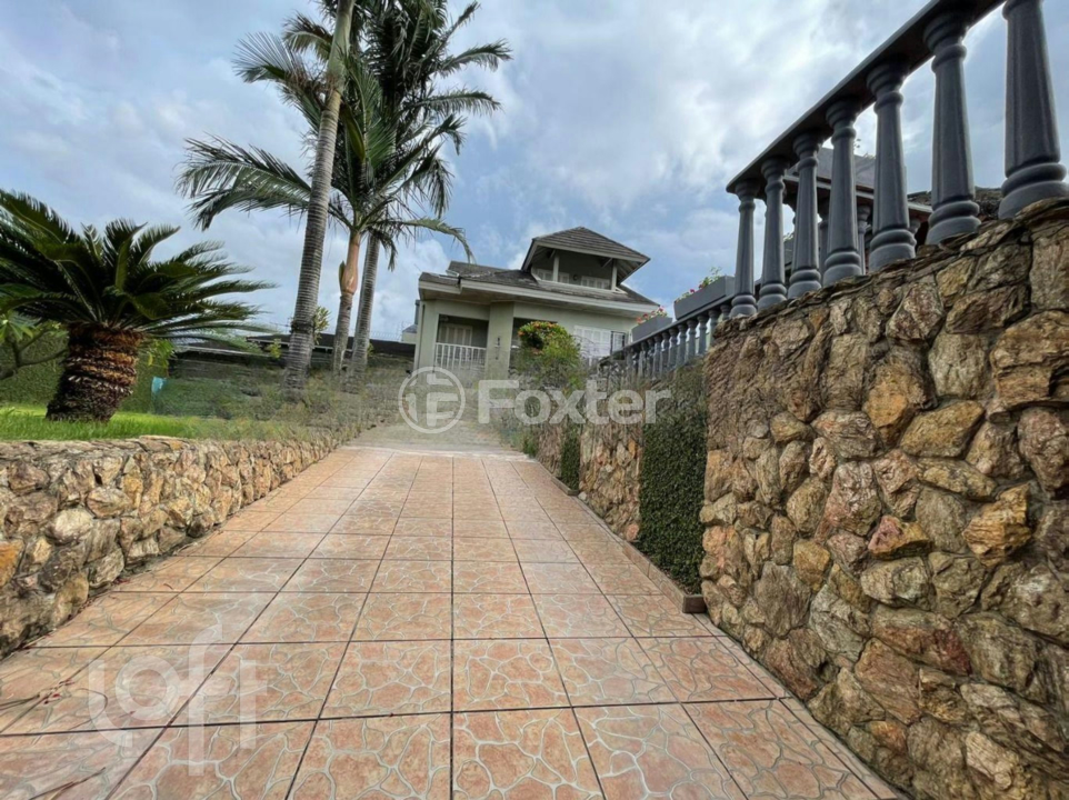 Casa à venda com 4 quartos, 295m² - Foto 6