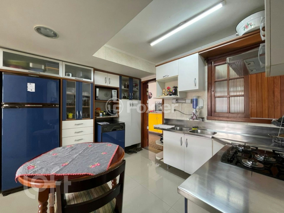 Casa à venda com 4 quartos, 295m² - Foto 8
