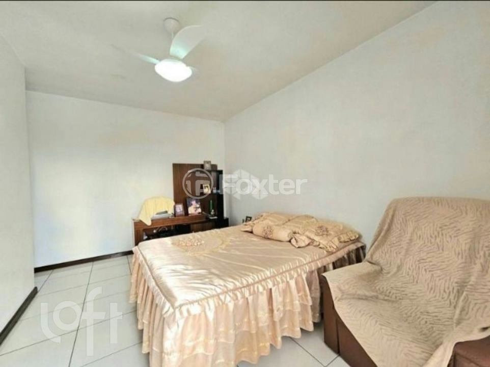 Casa à venda com 3 quartos, 250m² - Foto 9