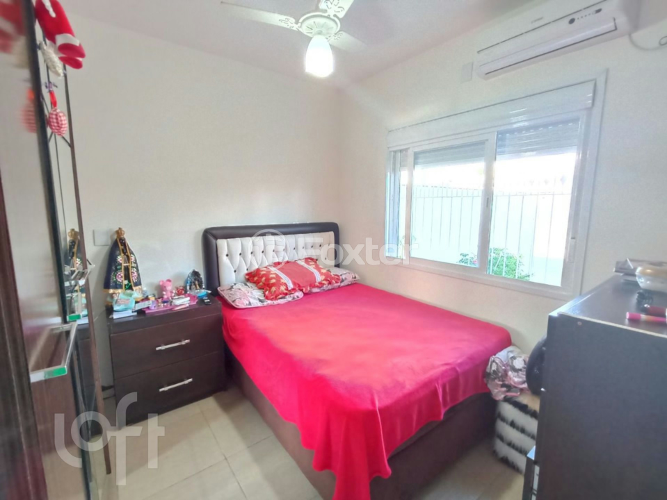 Casa à venda com 2 quartos, 51m² - Foto 3