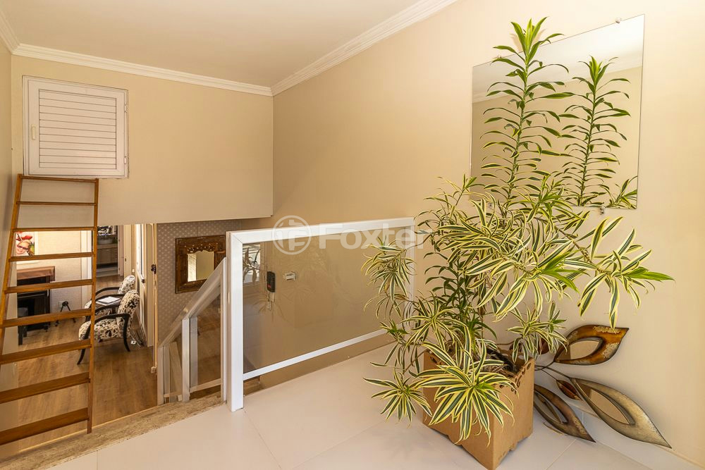 Casa de Condomínio à venda com 4 quartos, 300m² - Foto 39