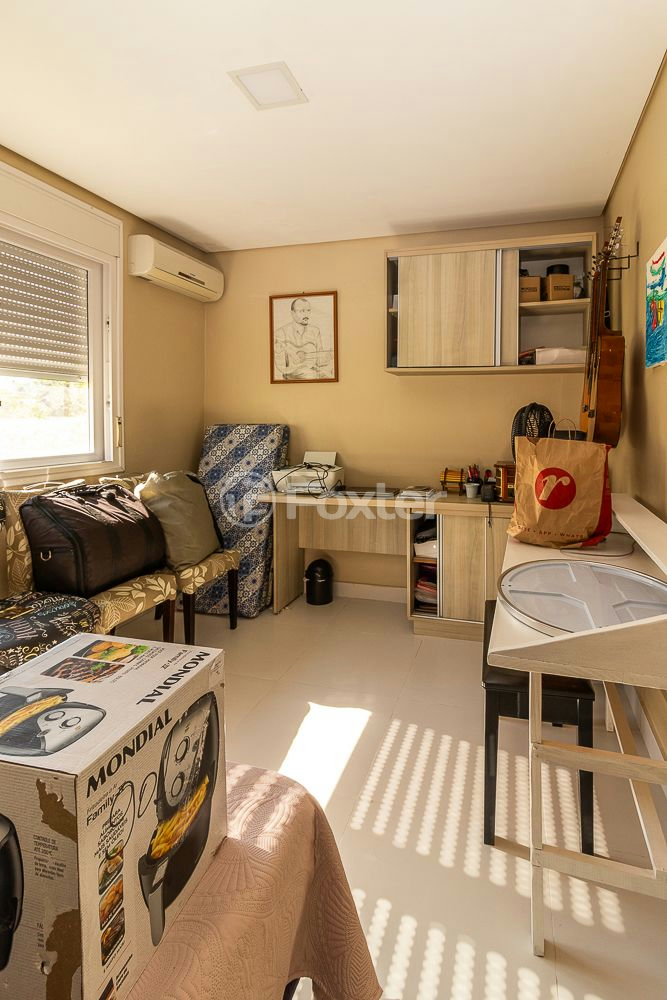 Casa de Condomínio à venda com 4 quartos, 300m² - Foto 6