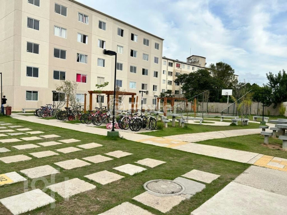 Apartamento à venda com 2 quartos, 44m² - Foto 15