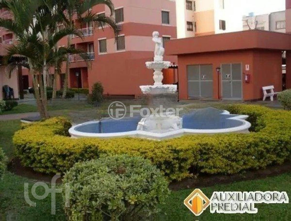 Apartamento à venda com 3 quartos, 70m² - Foto 2