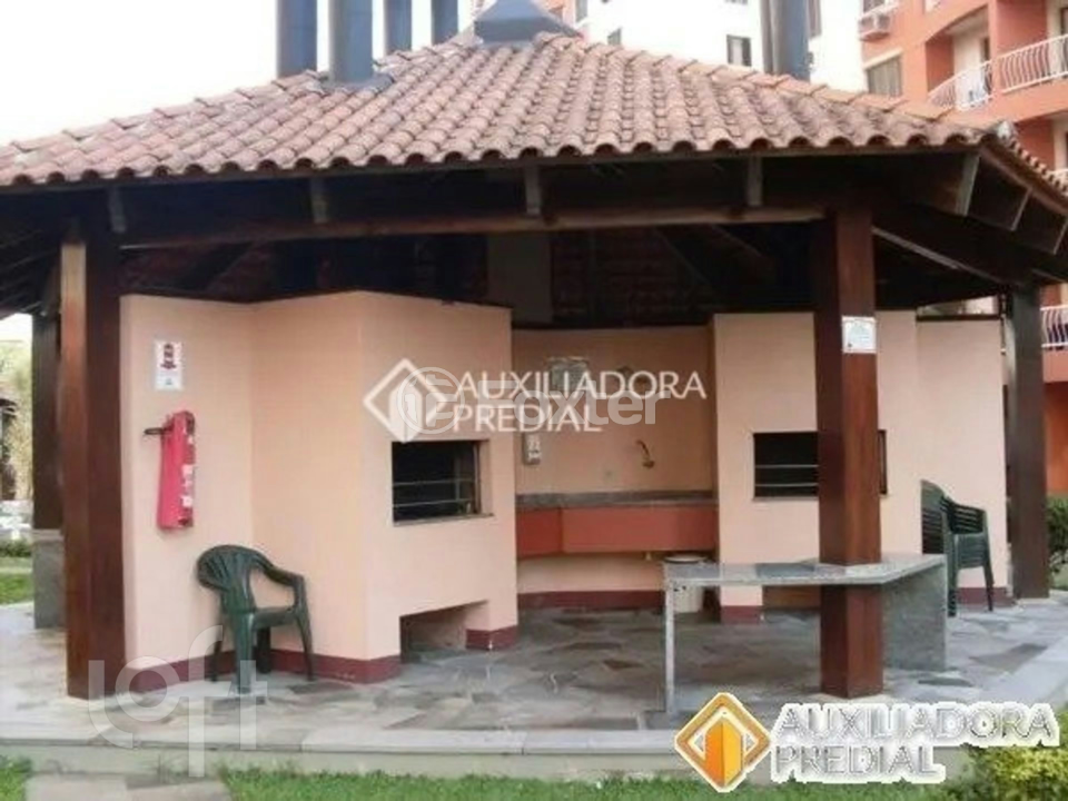 Apartamento à venda com 3 quartos, 70m² - Foto 3