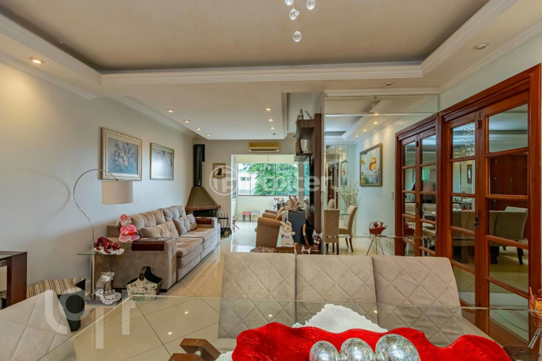 Apartamento à venda com 3 quartos, 119m² - Foto 9